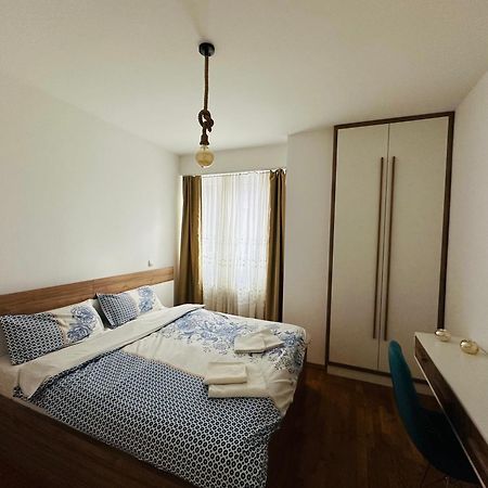 Central Apartment Скоп'є Екстер'єр фото