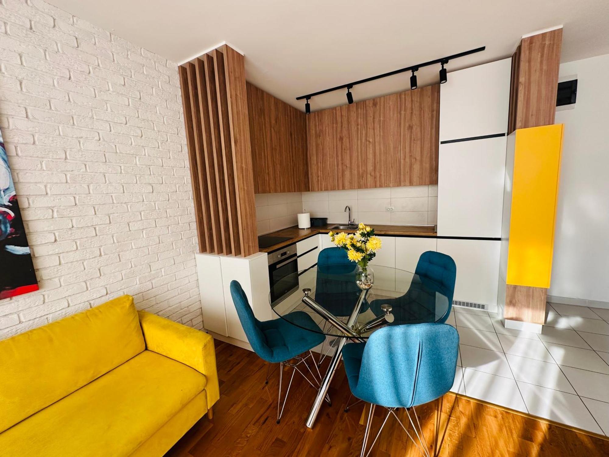 Central Apartment Скоп'є Екстер'єр фото